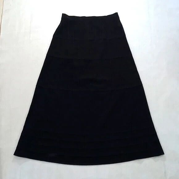 d & co. Women's size small Velvet black skirt - Picture 4 of 15